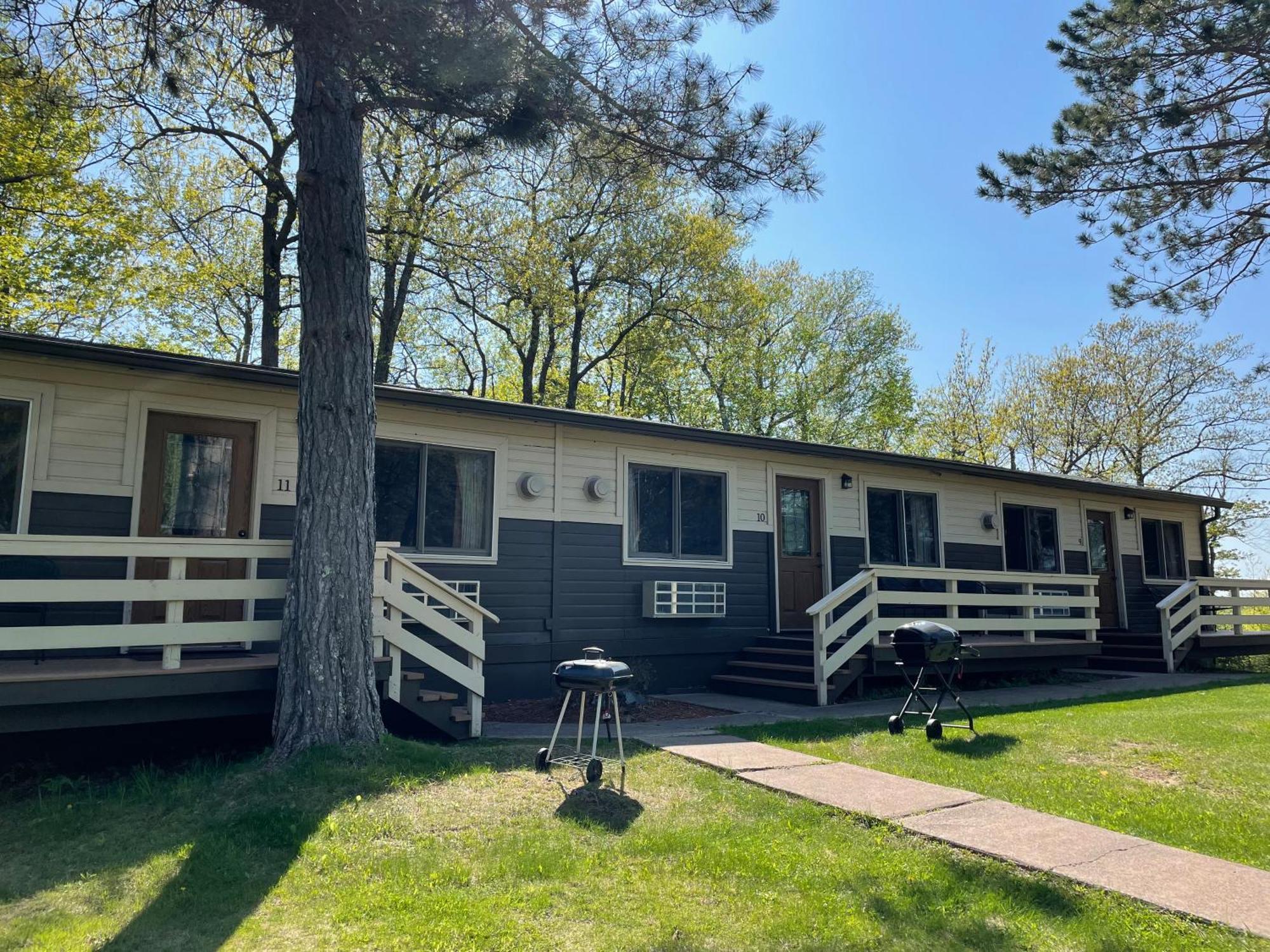 Hanging Horn Lakeside Resort Moose Lake Екстер'єр фото